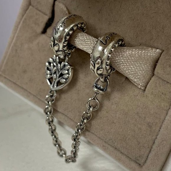 Pandora Heart Family Tree Safety Chain Charm - Picture 6 of 8